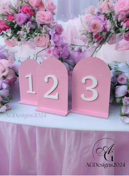 4x6 Arched Numeral Acrylic Table Numbers